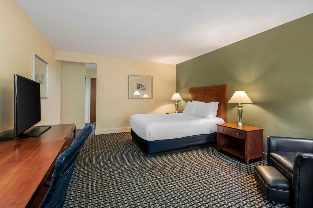 Best Western Plus Brunswick Bath Buitenkant foto